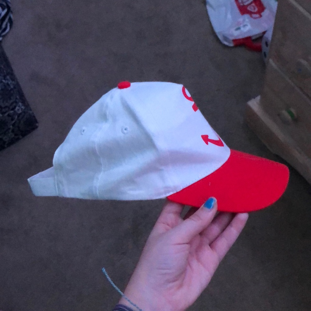 Hat - Picture 2 of 4